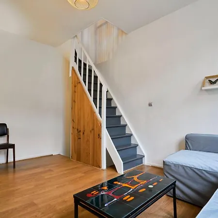 Maisonnette Atypique Dans Le Vieux